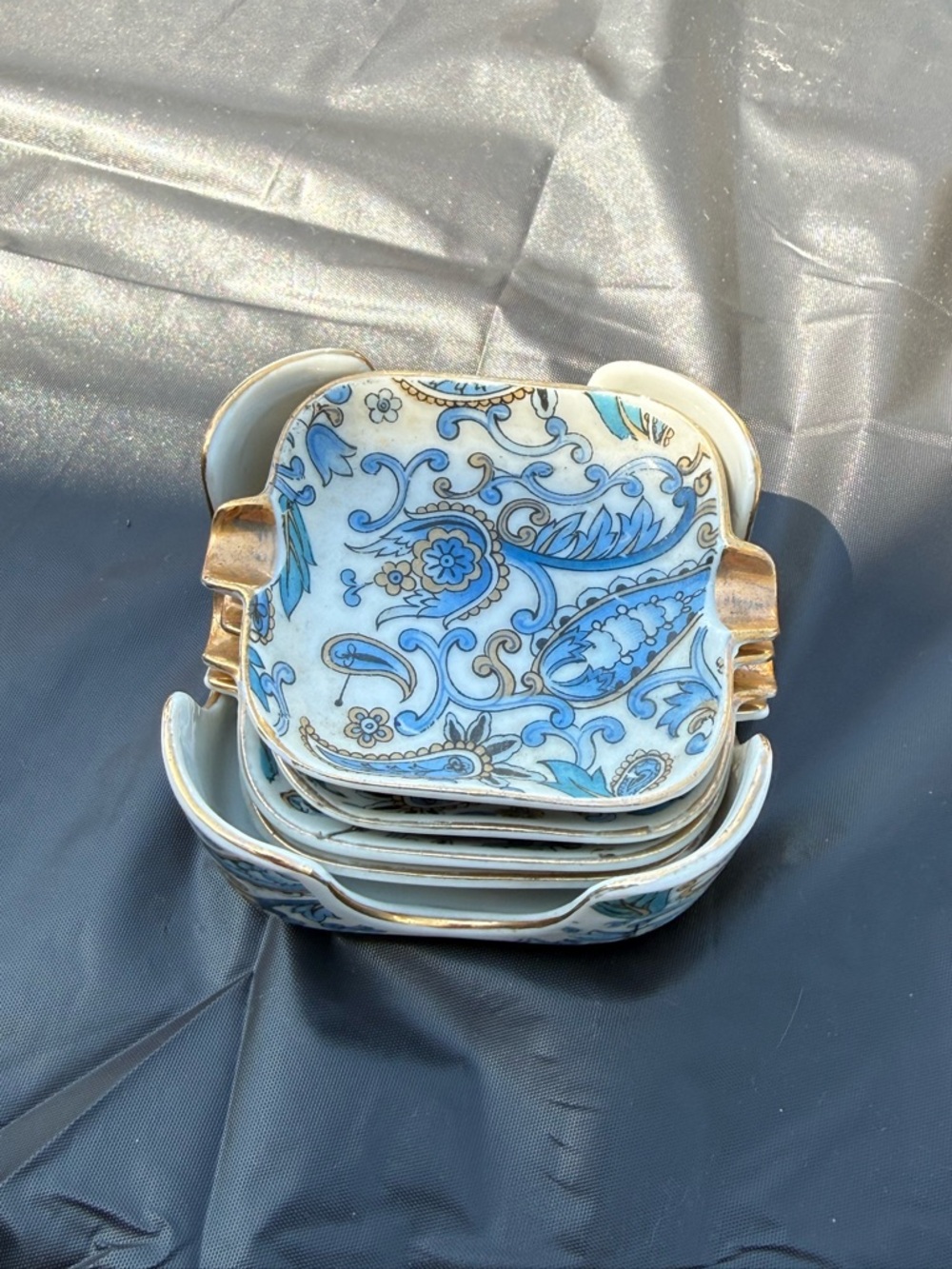 Antique Blue Paisley with Gold Trim Ceramic Dish. This is for used tea bags.